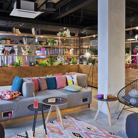 Moxy Berlin Humboldthain Park Exterior foto